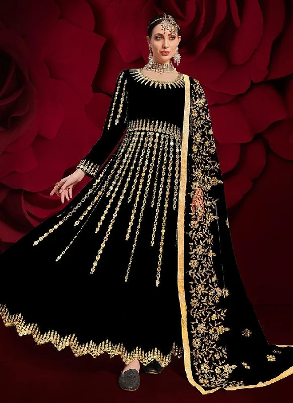 Black Color Georgette Material Mirror Work Pakistani Salwar Suit