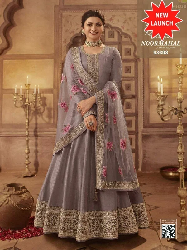 63698 Heavy Dola Silk Hit Designer Suit