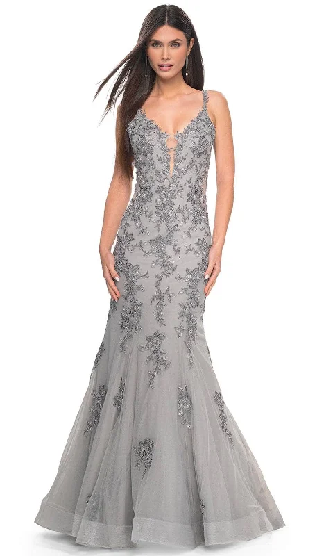 La Femme 32295 - Embroidered Sleeveless Mermaid Prom Gown